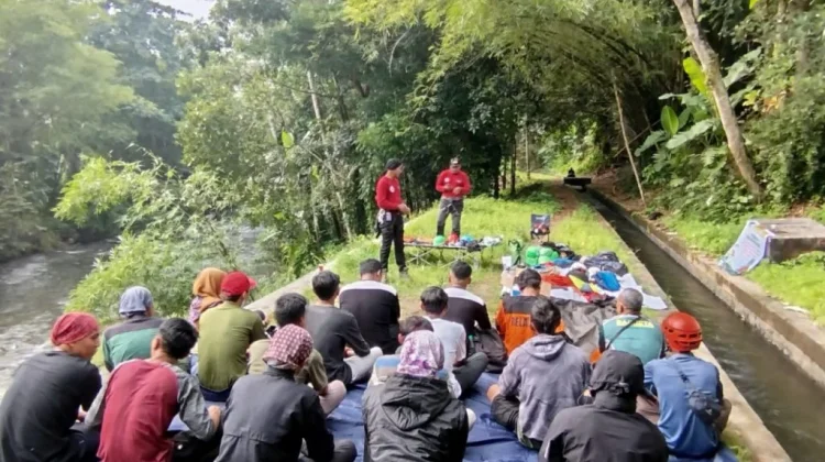 Ancaman Gempa dan Longsor Mengintai, BPBD KBB Latih Kesiapsiagaan Warga