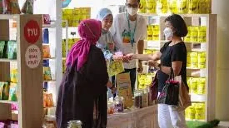 Dorong UMKM Maju melalui Gerakan Belanja Produk Lokal
