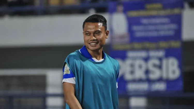 Dedi Kusnandar Kembali, Siap Kawal Persib menuju Gelar Juara