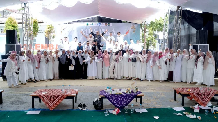 Program Mustika SMAN 2 Lembang Berangkatkan Beasiswa Umrah ke Tanah Suci