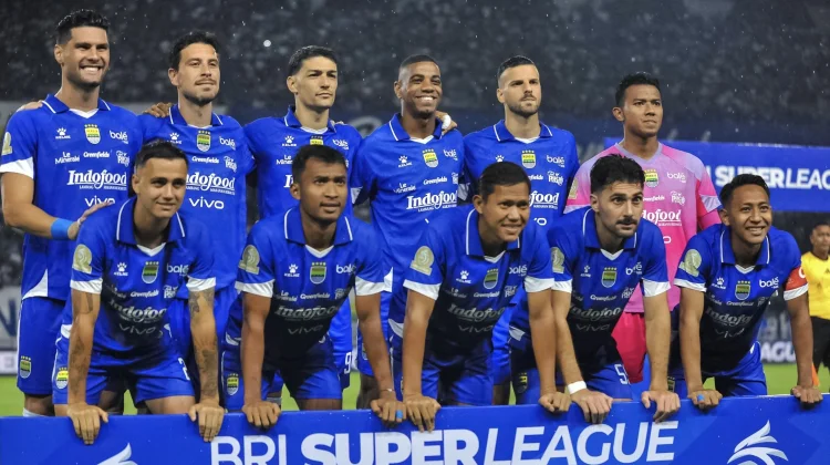 Sisa Satu Laga, Persib Difavoritkan Juara Super League Musim Ini