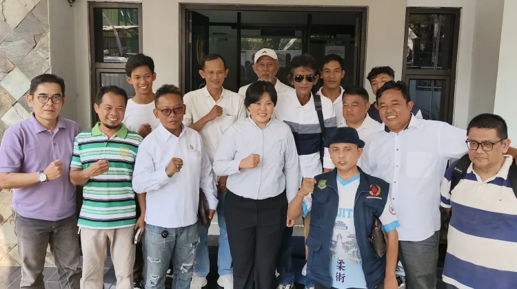 Tine Yowargana Tunjukan Sportifitas, Sampaikan Selamat Kepada Ketua  Terpilih