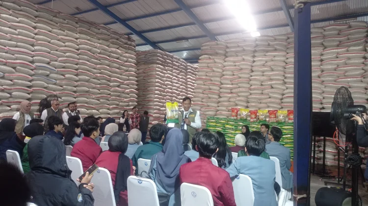 FGD di Gudang Bulog Jabar: Kampus Diajak Wujudkan Swasembada Pangan Berkelanjutan