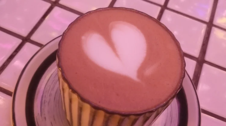 Latte Art, Kreativitas Seni Hias dalam Sajian Secangkir Kopi