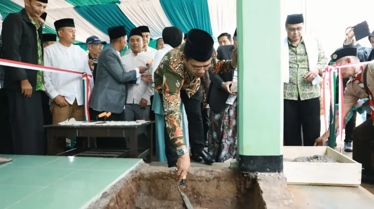 Bupati Apresiasi Warga Wujudkan Pembangunan Masjid Besar Cikancung