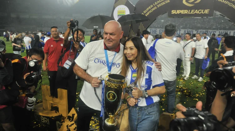 Kode Keras Bojan Hodak soal Masa Depannya di Persib