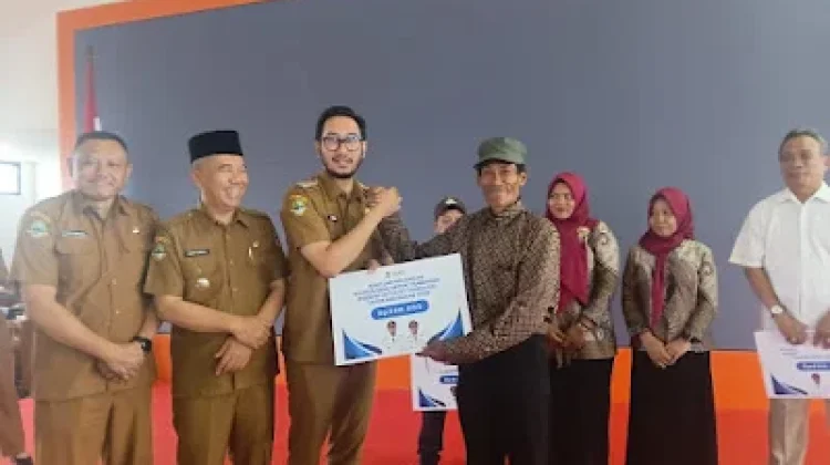 Insentif RT/RW Bandung Barat Mulai Dicairkan, Pemkab Anggarkan Rp16 Miliar
