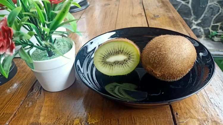 Sederet Manfaat Buah Kiwi Bagi Kesehatan