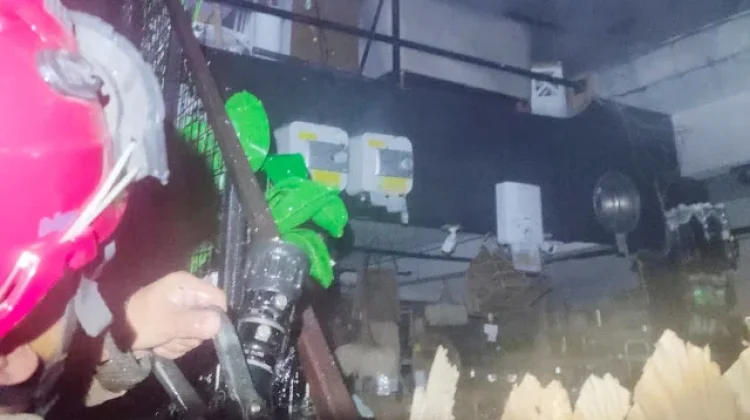 Korsleting Listrik Diduga Jadi Penyebab Toko di Cimahi Hangus Terbakar