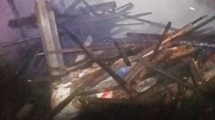 Warung Kopi di Baros Cimahi Terbakar, Damkar Cepat Datangi Lokasi Kejadian