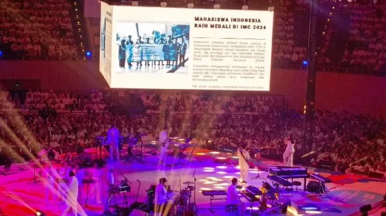 HiVi! dan RAN ikut meriahkan konser "Kahitna 2 Tahun menuju 40”