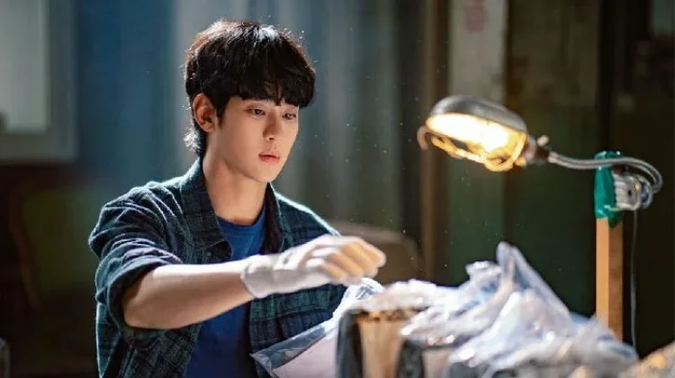"Knock-Off" masih ditunda imbas kontroversi Kim Soo Hyun