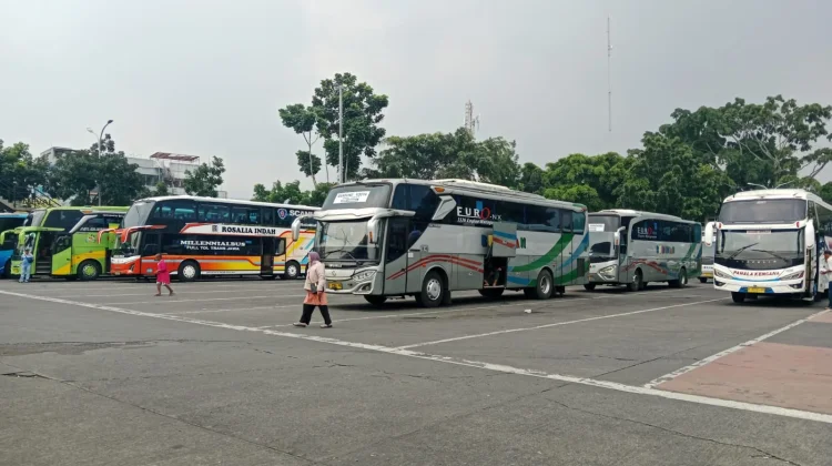 Nasib Terminal Cicaheum Masih Abu-Abu, Pedagang Hidup dalam Ketidakpastian