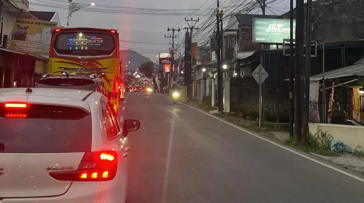 Libur Waisak, Polisi Amankan Jalur Wisata Tujuan Garut