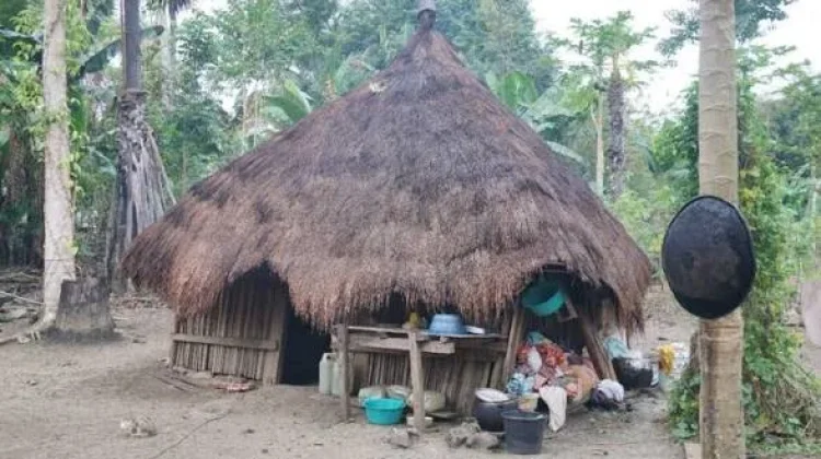 Berbagi antar Sesama di Pelosok NTT dan Papua