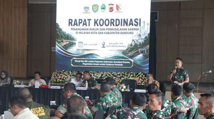 Dandim 0624 Tekankan Sinergi Atasi Banjir, Sampah, dan Limbah
