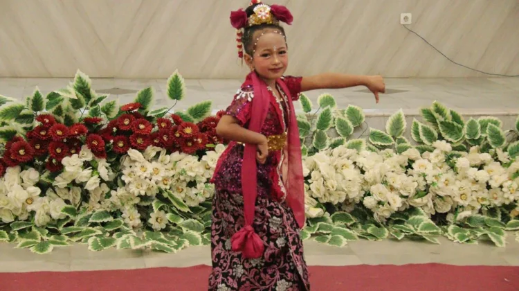Ketua Wahegar: Kebaya Perkuat Simbol Karakter Perempuan