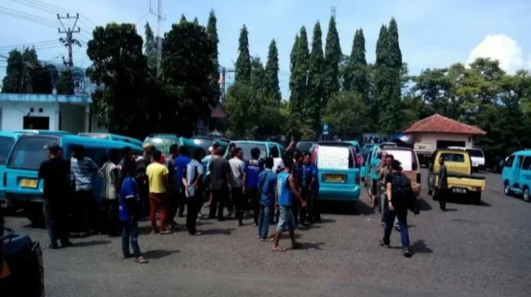 Dishub Gelar Pendataan dan Penegasan Izin Angkutan Umum