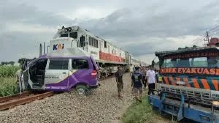 Ribuan Kecelakaan di Lintasan Sebidang Terjadi, Catatan PT.KAI