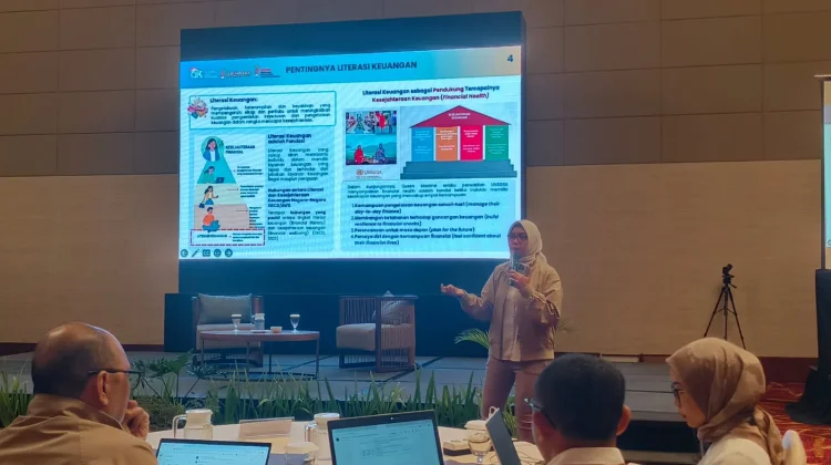 Literasi Keuangan Penting Gak Sih? Begini Penjelasan OJK