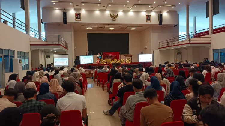 Seminar Nasional Semarak Keilmuan 2026: Smart Student, Smart Finance