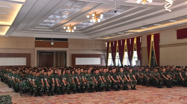 Kodiklatad Bekali 369 Perwira dengan Kemampuan Kendali Operasi Brigade