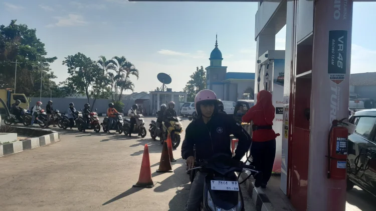 Warga Garut Keluhkan Kenaikan Harga BBM Non Subsidi