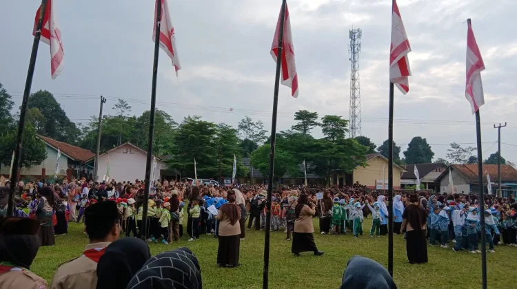 Latgab Pramuka Jadi Lebih Bermakna,Dengan Hadirnya Kapolsek Jalancagak