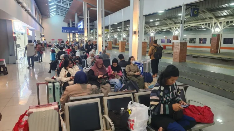 Tahun Baru Islam, 13 Ribu Pelanggan Gunakan Kereta