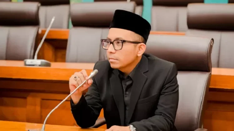 Maulana Pertanyakan Nasib Bantuan Pendidikan untuk Warga Miskin
