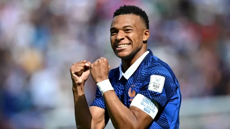 Mbappe Ukir Rekor,Prancis Awali Piala Dunia dengan Kemenangan Dramatis