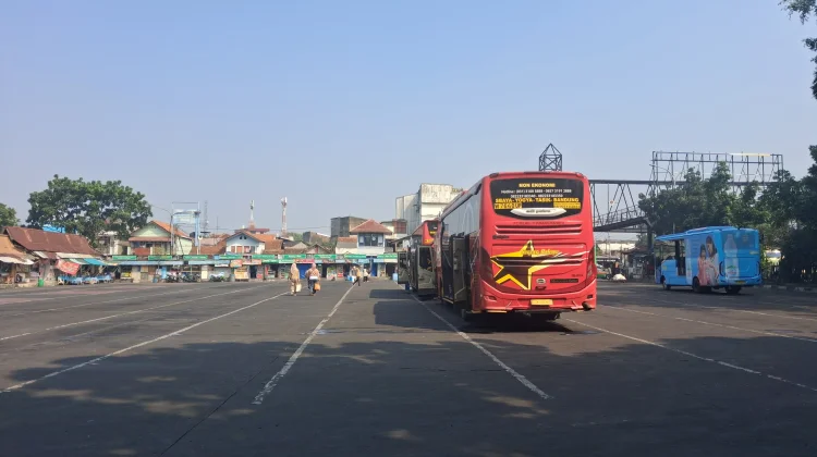 Pedagang dan Operator Bus Terminal Cicaheum Dukung BRT Minta Solusi Yang Adil