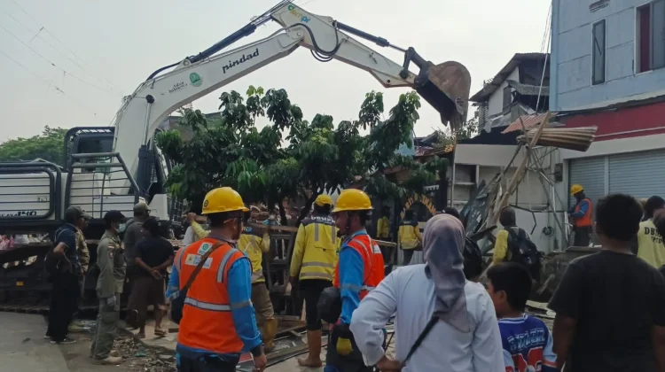 Pedagang Terdampak Penertiban Bangunan Liar Pasirkoja Berharap Relokasi Usaha
