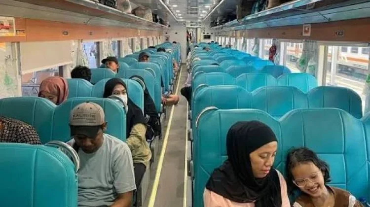 PT.KAI Bandung: Kereta Ekonomi Kerakyatan Cetak Tren Positif