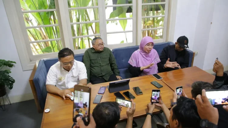 SPMB 2026 Carut-Marut, Data Siswa Lenyap Misterius DPRD Jabar Desak Audit Total