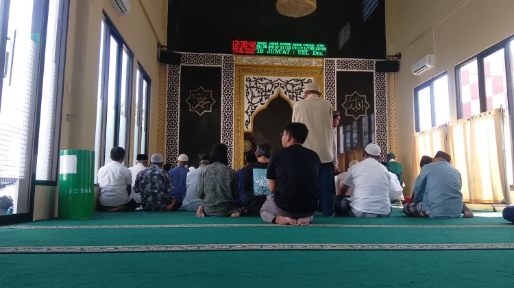 Tumbuhkan Umat Cintai Masjid,Jumat Berkah Al Kautsar Diamalkan