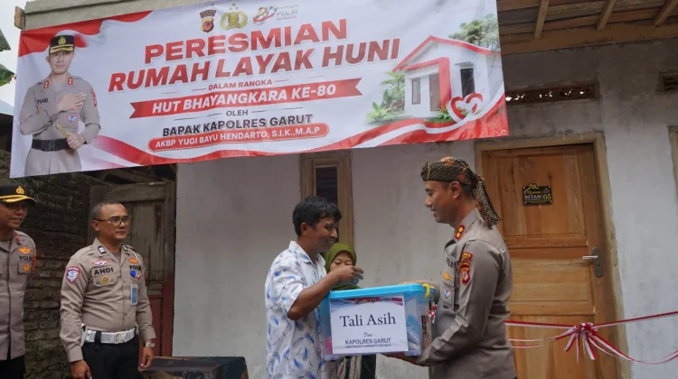 Bantuan Kemanusiaan,Polisi Salurkan Rumah Layak Huni