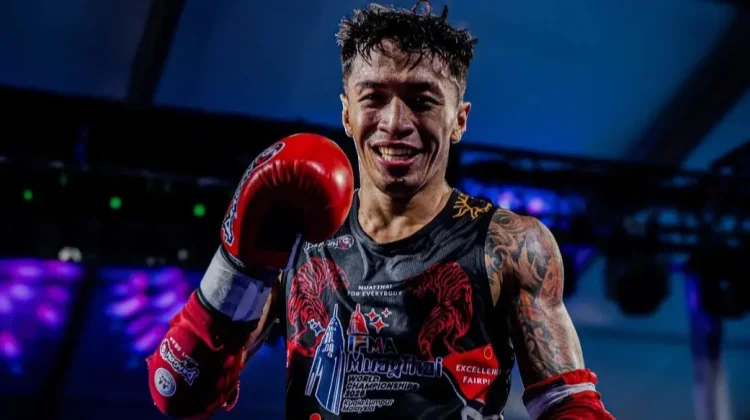 Redho Rocky Bawa Harapan Baru Muaythai Indonesia di Panggung Dunia
