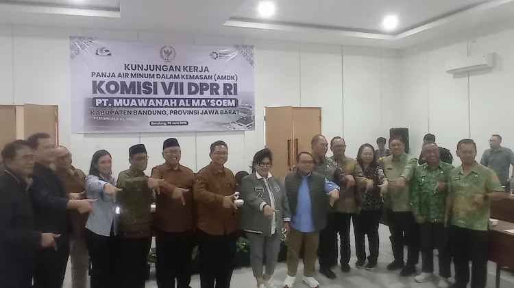 Panja AMDK DPR RI Pastikan Mutu Air Kemasan dan Dukung Pemberdayaan Masyarakat