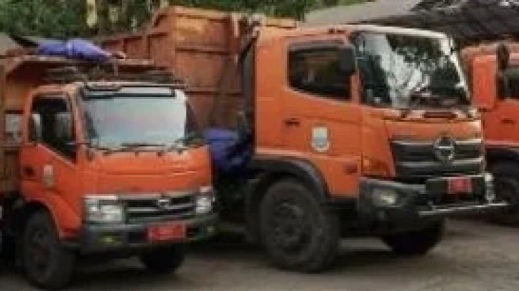 Kenaikan BBM Tak Ganggu Layanan, Pengangkutan Sampah Cimahi Tetap Berjalan Normal