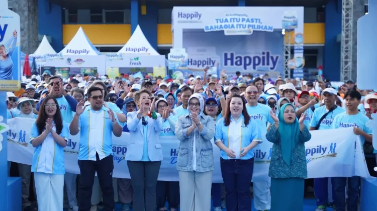 Happily Day di Bandung Edukasi Inkontinensia, Libatkan 1.000 Lansia Aktif