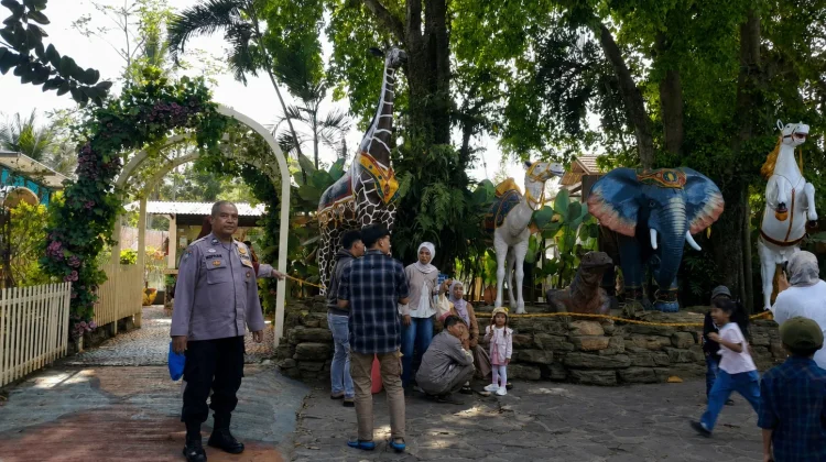Libur Sekolah,Polisi Intensifkan Pengamanan Objek Wisata Taman Satwa Cikembulan