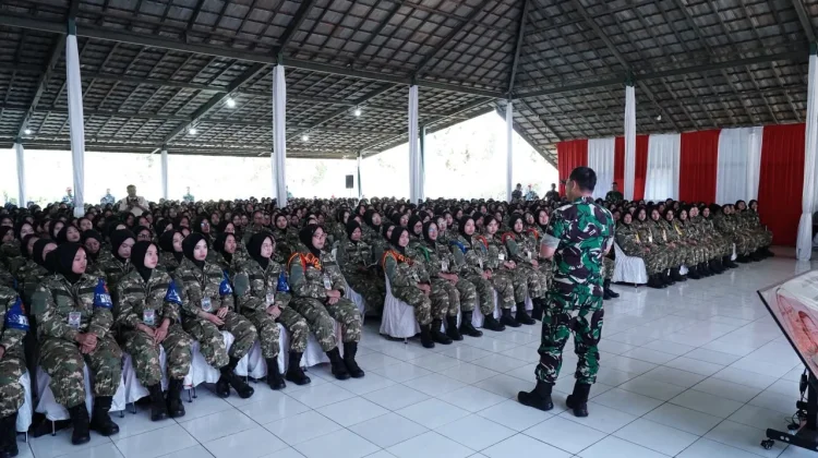 Pangdam III/Siliwangi Tanamkan Wawasan Kebangsaan kepada Peserta SPPI di Lembang