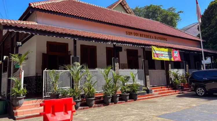 SDN 001 Merdeka, Sekolah Tertua di Bandung yang Tetap Berdiri Kokoh