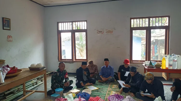 Babinsa Kalijati Dukung Pesta Ruat Bumi yang Digelar Warga Desa Binaan