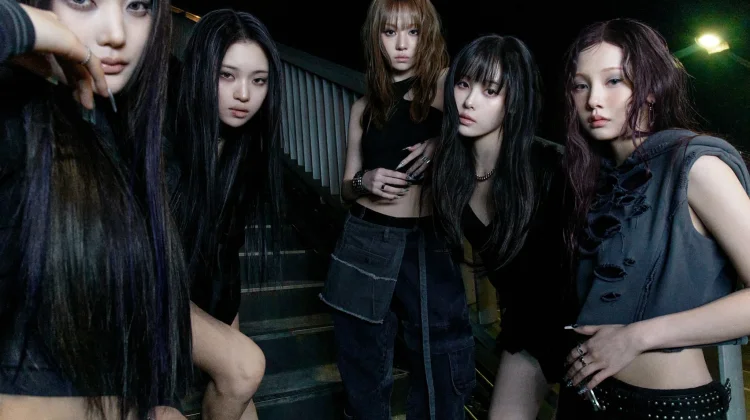 "Keyveatz" Girl Grup baru AOMG
