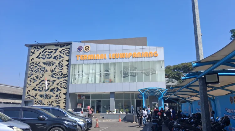 Libur Sekolah, Pemindahan Armada Dari Cicaheum Dongkrak Aktivitas Leuwipanjang