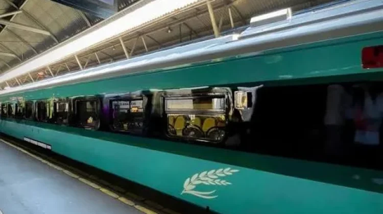 Kereta Api Petani Pedagang,Mobilitas Ekonomi Masyarakat