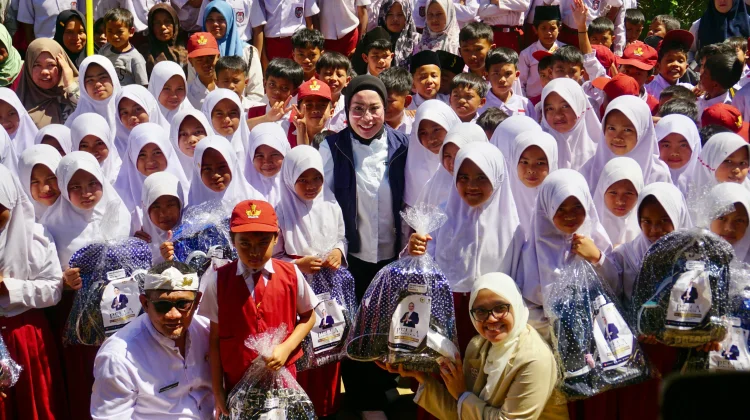 Bantuan Perlengkapan Sekolah, DPR RI: Investasi Pendidikan Unggul,