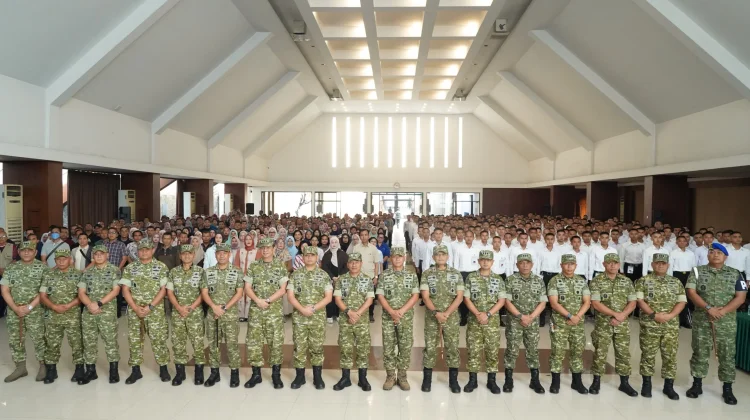 Pangdam III/Siliwangi Lepas 236 Calon Taruna Akademi TNI Ikuti Seleksi Pusat